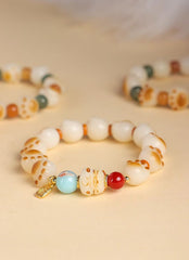 Handcrafted Bodhi Seed Cat’s Paw Bracelet – Lucky Charm Spiritual Jewelry