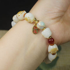 Handcrafted Bodhi Seed Cat’s Paw Bracelet – Lucky Charm Spiritual Jewelry