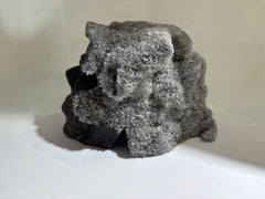 Calcite Skull with Natural Crystal Formation – Unique Mineral Art Sculpture