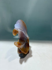 Agate Dolphin Figurine – Artistic Ocean Wave Crystal Sculpture