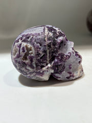 Mystic Amethyst Energy Gem Fluorite Skull – Hand-Carved Crystal Skull with Deep Violet Veins