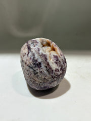 Mystic Shadow Energy Gem Fluorite Skull – Crystal Skull with Smoky Violet Veins & Ancient Totem Design