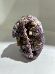 Raw Fluorite Skull Sculpture | Hand-Carved Natural Crystal Art