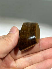 Tiger’s Eye Ingot Set – Polished Crystal Yuanbao for Prosperity, Feng Shui, and Unique Décor