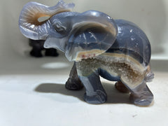 Agate Elephant Figurine with Natural Geode – Hand-Carved Crystal Animal Sculpture