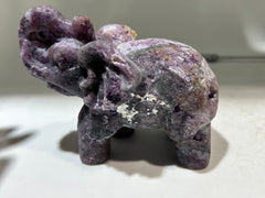 Amethyst Elephant Figurine with Natural Geode Cavity – Hand-Carved Raw Crystal Animal Sculpture