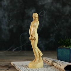 Boxwood Graceful Lady Sculpture