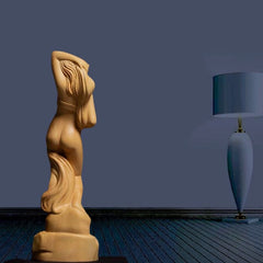 Boxwood Elegant Lady Sculpture