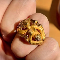 Adam and Eve Artistic Alloy Ring – Gold-Tone Sculptural Couple Statement Jewelry