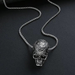 Vintage Gothic Skull Pendant Necklace – Engraved Punk Rock Jewelry
