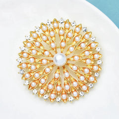Elegant Gold Alloy Pearl Flower Brooch Pin for Women