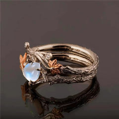 Moonstone Maple Leaf Ring – Vintage Nature-Inspired Design