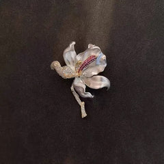 Orchid Flower Brooch – Luxury Floral Pin