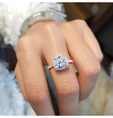 Elegant Cushion Cut Zircon Halo Ring 