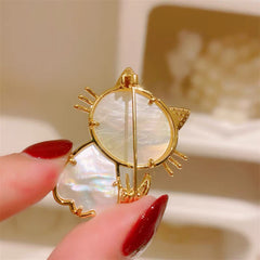 Elegant Alloy Cat Brooch with Mother of Pearl Inlay