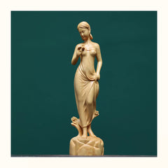 Hand-Carved Boxwood Standing Woman Sculpture – Elegant Classical Art Figurine