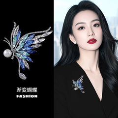 Elegant Gradient Butterfly Brooch with Pearl