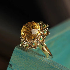 Vintage Floral Alloy Ring with Synthetic Yellow Citrine