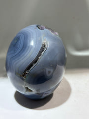 Celestial Amethyst Geode Agate Skull – Hand-Carved Crystal Skull with Polished Blue Agate and Amethyst Druzy Crown