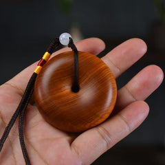 Natural Thuja Wood Pendant – Minimalist Charm with Timeless Elegance