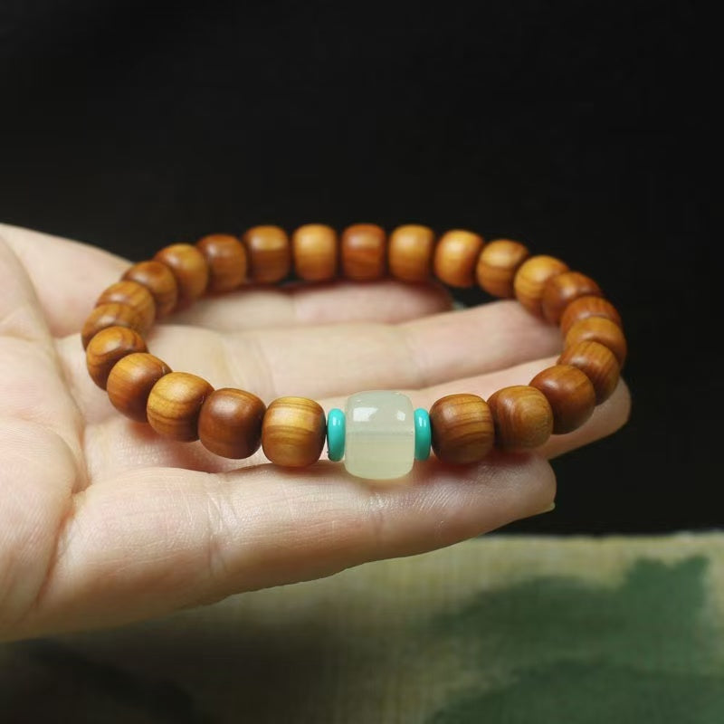 Handcrafted Thuja Bead Bracelet – Timeless Elegance
