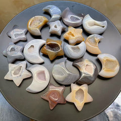 Natural Agate Star and Moon-Shaped Crystals – Celestial Elegance and Spiritual Energy