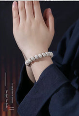 Xingyue Bodhi Bracelet – Natural Elegance &amp; Mindful Craftsmanship