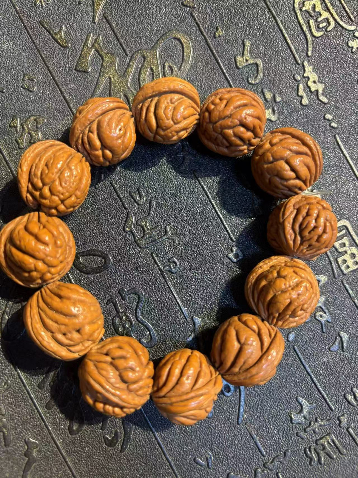 Natural Walnut Beads Bracelet – Unique Texture & Cultural Charm