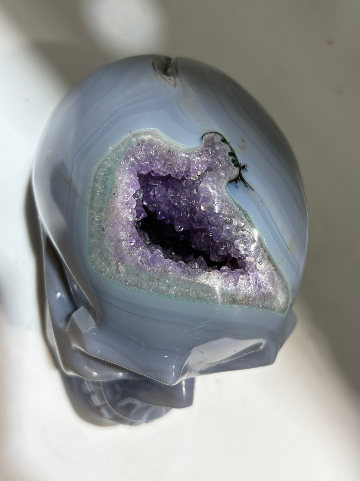 Celestial Amethyst Geode Agate Skull – Hand-Carved Crystal Skull with Polished Blue Agate and Amethyst Druzy Crown