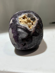 Nocturne Amethyst Vein Energy Gem Fluorite Skull – Raw Crystal Skull Sculpture