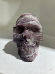 Ethereal Amethyst Vein Fluorite Skull – Hand-Carved Crystal Art Sculpture