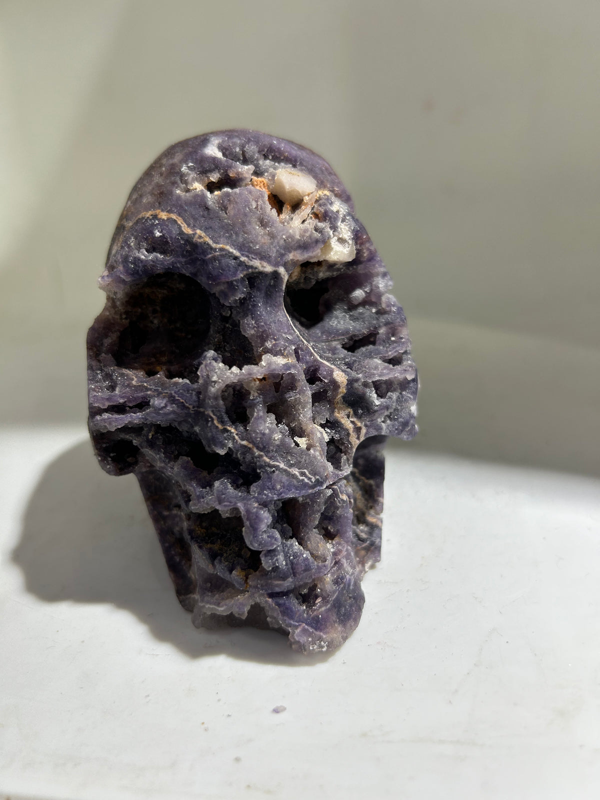 Raw Fluorite Skull | Intricate Geode Crystal Sculpture | Unique Gothic Mineral Art