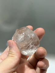 Clear Crystal Skull Sculpture – Artistic Crystal Skull for Healing, Meditation Decor