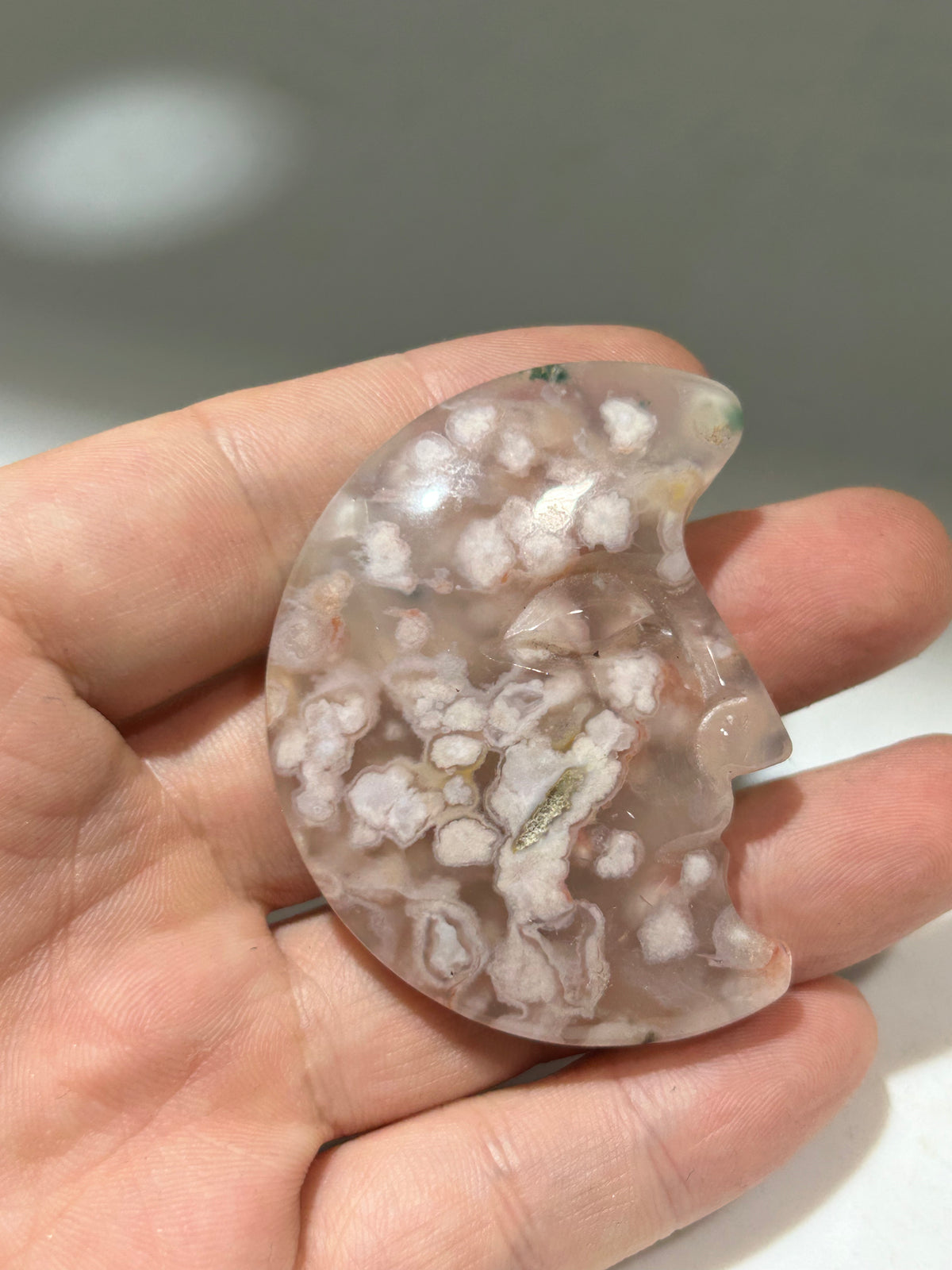 Flower Agate Crescent Moon Face – Unique Crystal Moon Sculpture for Healing & Decor