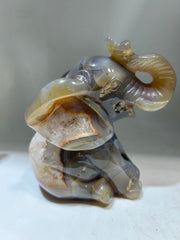 Sitting Agate Elephant Figurine – Unique Natural Crystal Animal Sculpture | Artisan Gemstone Decor