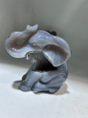 Geode Agate Elephant Figurine – Hand-Carved Crystal Sculpture with Natural Druzy Pocket