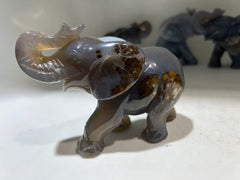 Blue Agate Elephant Figurine – Hand-Carved Crystal Animal Sculpture