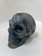 Mystery Mix Constellation Blue Agate Skull – Hand-Carved Crystal for Tarot, Intuition & Cosmic Wisdom