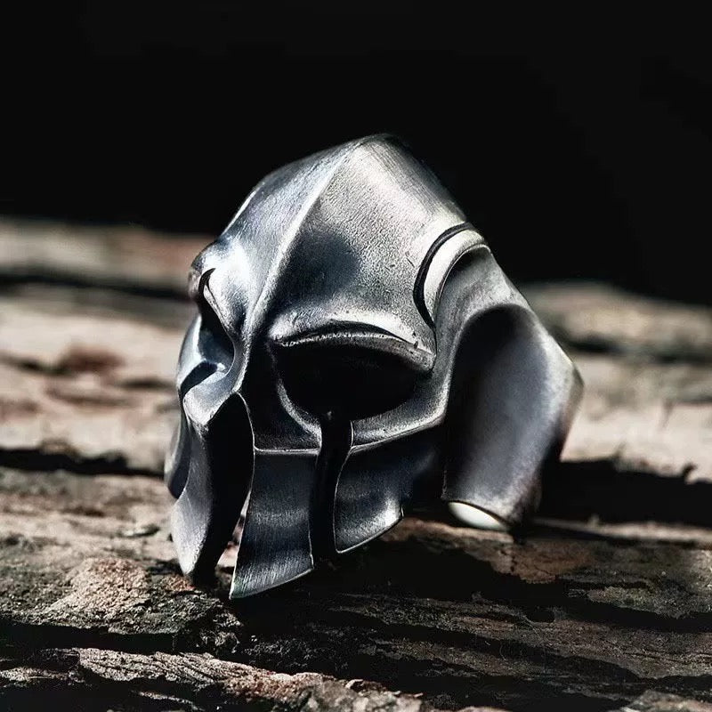Warrior Skull Helmet Alloy Ring – Bold Gothic Armor Style