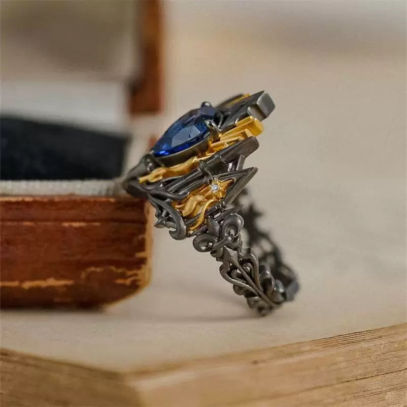 Baroque Blue Crystal Alloy Ring – Vintage Gothic Royal Statement Jewelry
