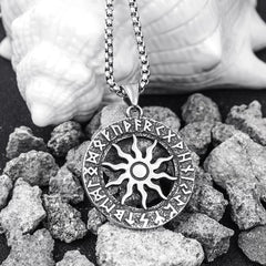 Viking Sun Wheel Rune Pendant Necklace – Norse Amulet with Ancient Runes