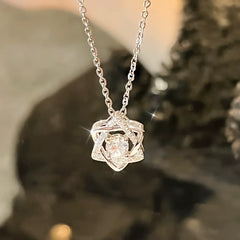 Shining Alloy Interlocked Star Necklace – Fashion Statement Piece