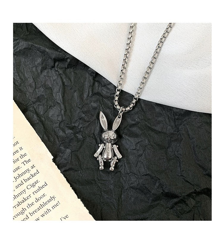 Playful Alloy Rabbit Charm Necklace – Unique Fashion Accessory