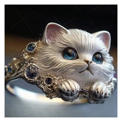 Vintage Alloy Cat Ring with Blue Gem Eyes