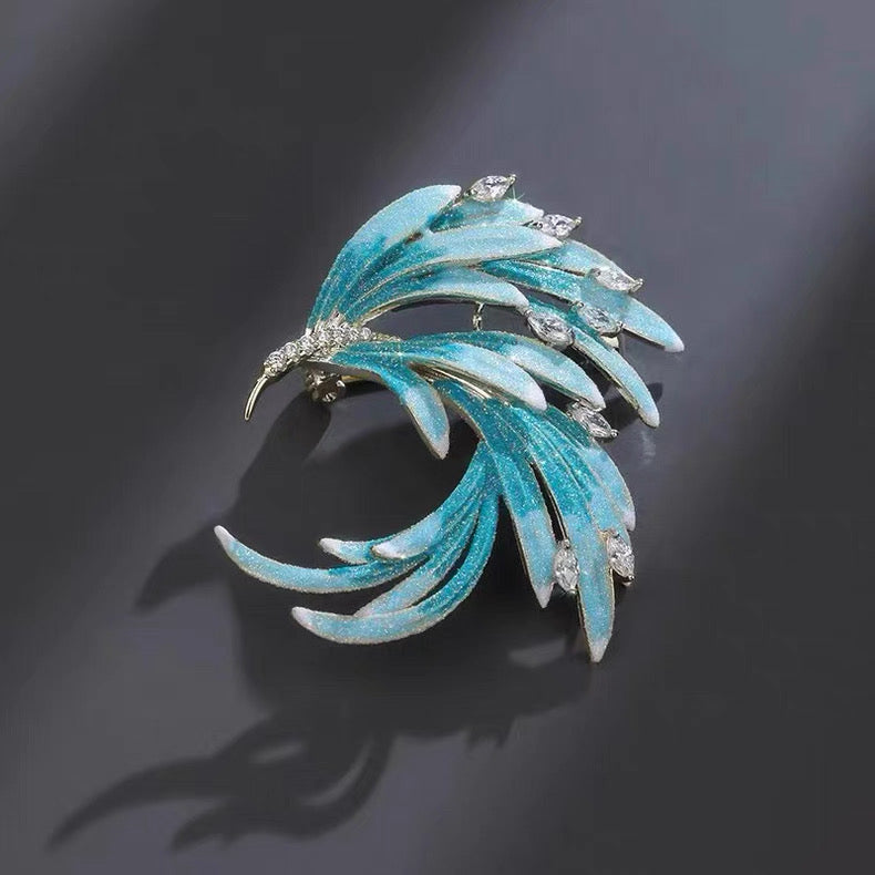 Luxury Blue Palace Feather Brooch – Elegant Crystal Enamel Pin