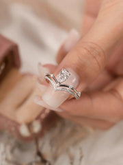 Double V Crown Zircon Ring