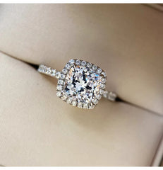 Elegant Cushion Cut Zircon Halo Ring&nbsp;