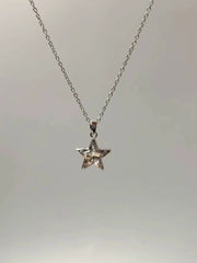Minimalist Alloy Star Necklace with Zircon Center – Silver